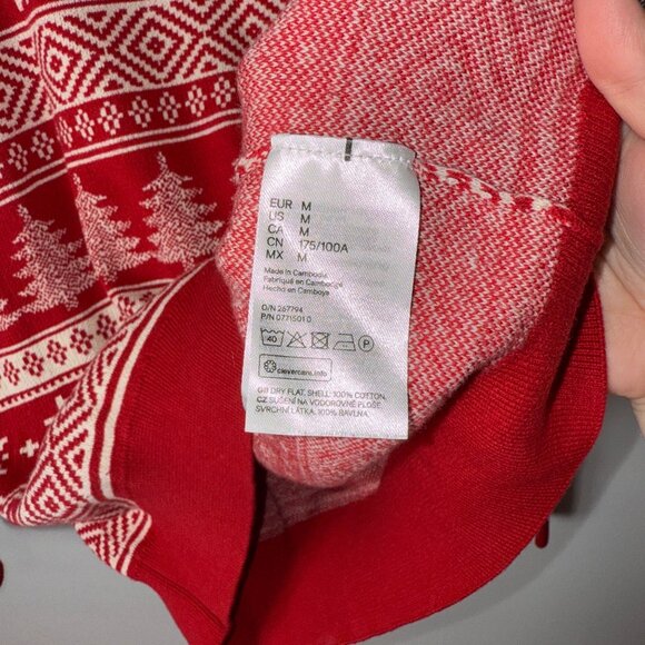 H&M Red Polar Bear & Snowflake Christmas Sweater M - Picture 8 of 8